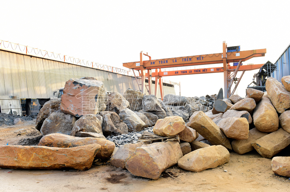 Hình ảnh công ty Khoáng Sản Miền Trung - Công Ty CP Đầu Tư Phát Triển Xây Dựng Khoáng Sản Miền Trung